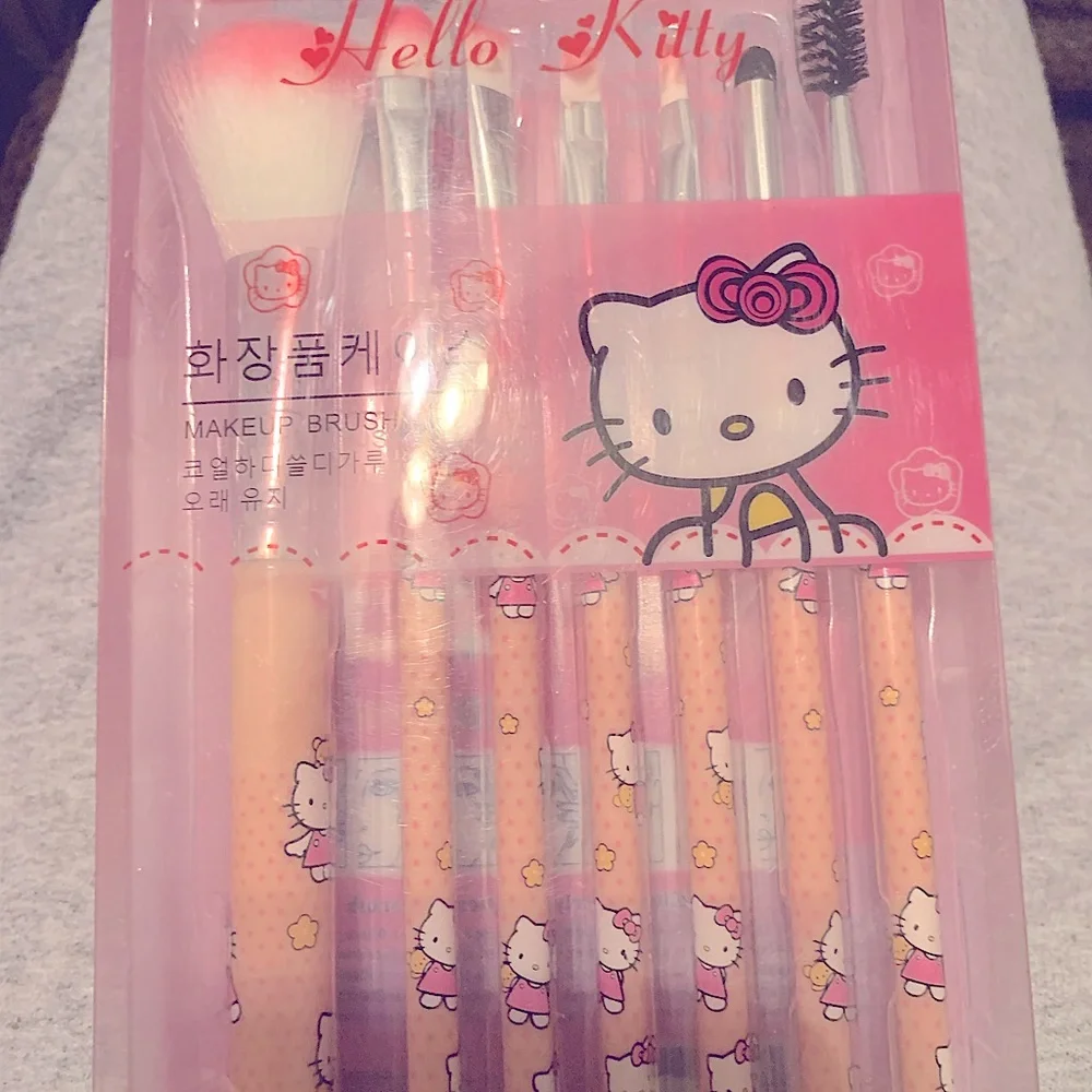Hello Kitty hello kitty